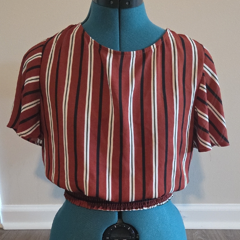 Forever 21 Striped Women's Cropped Top